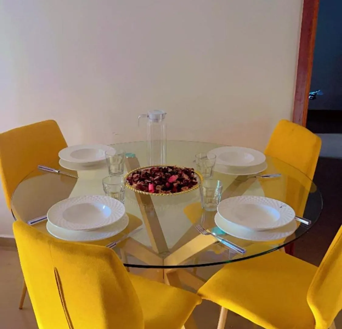 アパート Charmant Appartement T2 Bien Equipe A Mamelles ダカール